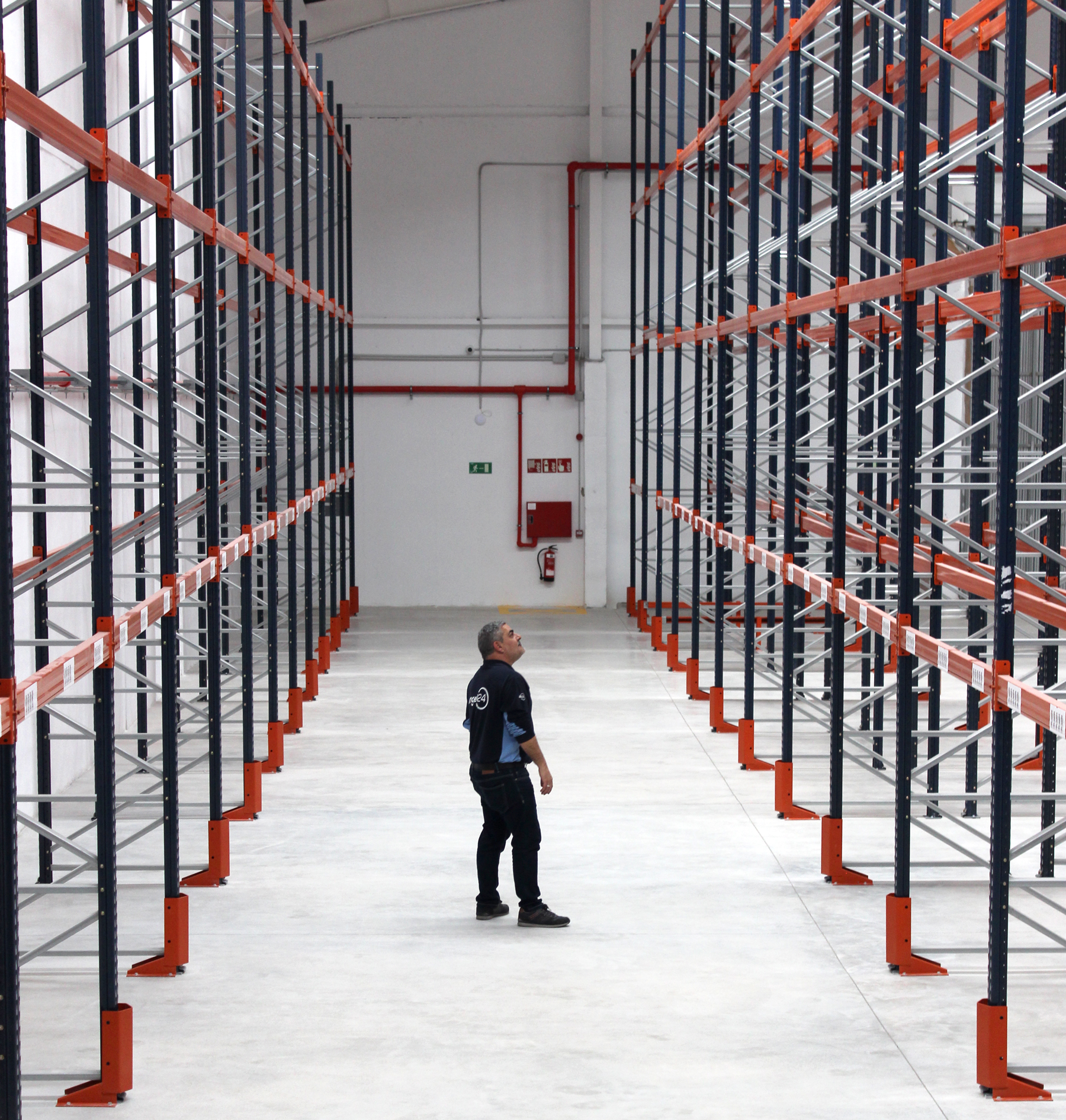 almacen logistico en baleares mallorca menorca ibiza